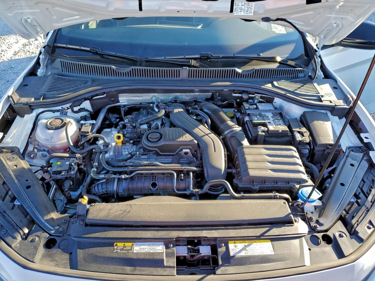 2025 VOLKSWAGEN JETTA SPORT photo 11