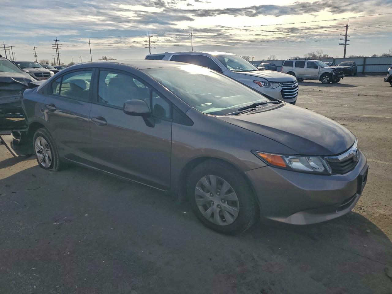2012 HONDA CIVIC LX photo 4