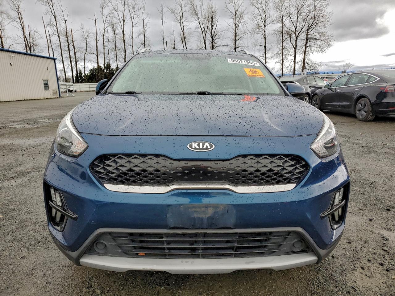 2020 KIA NIRO LX photo 13