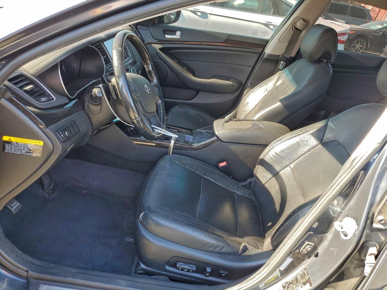 2014 KIA CADENZA PREMIUM photo 19