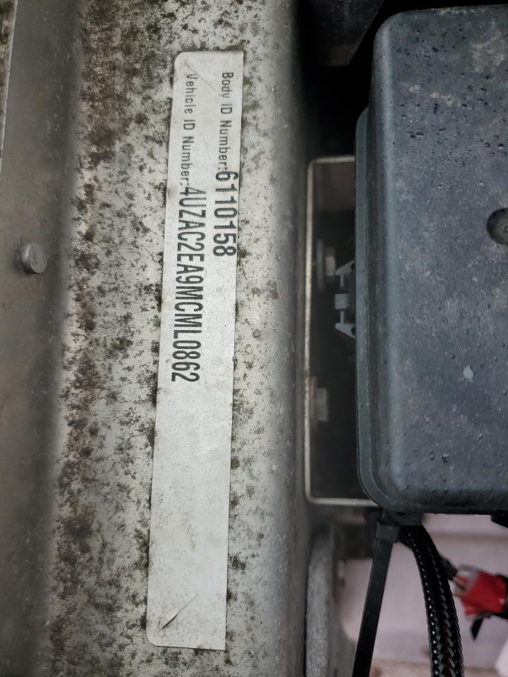 2021  CHASSIS M - DELIVERY VAN photo 13