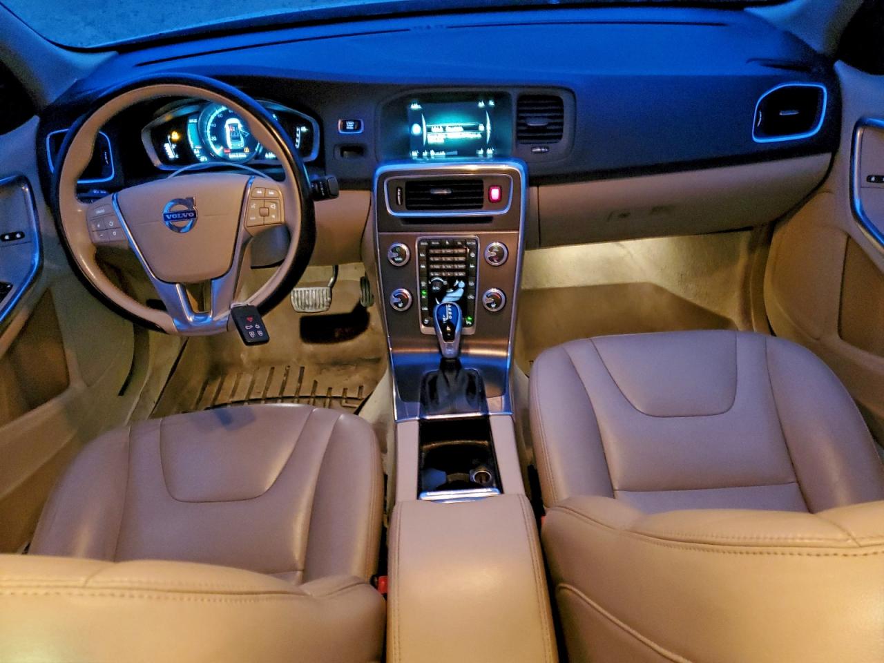 2016 VOLVO S60 PREMIER photo 8