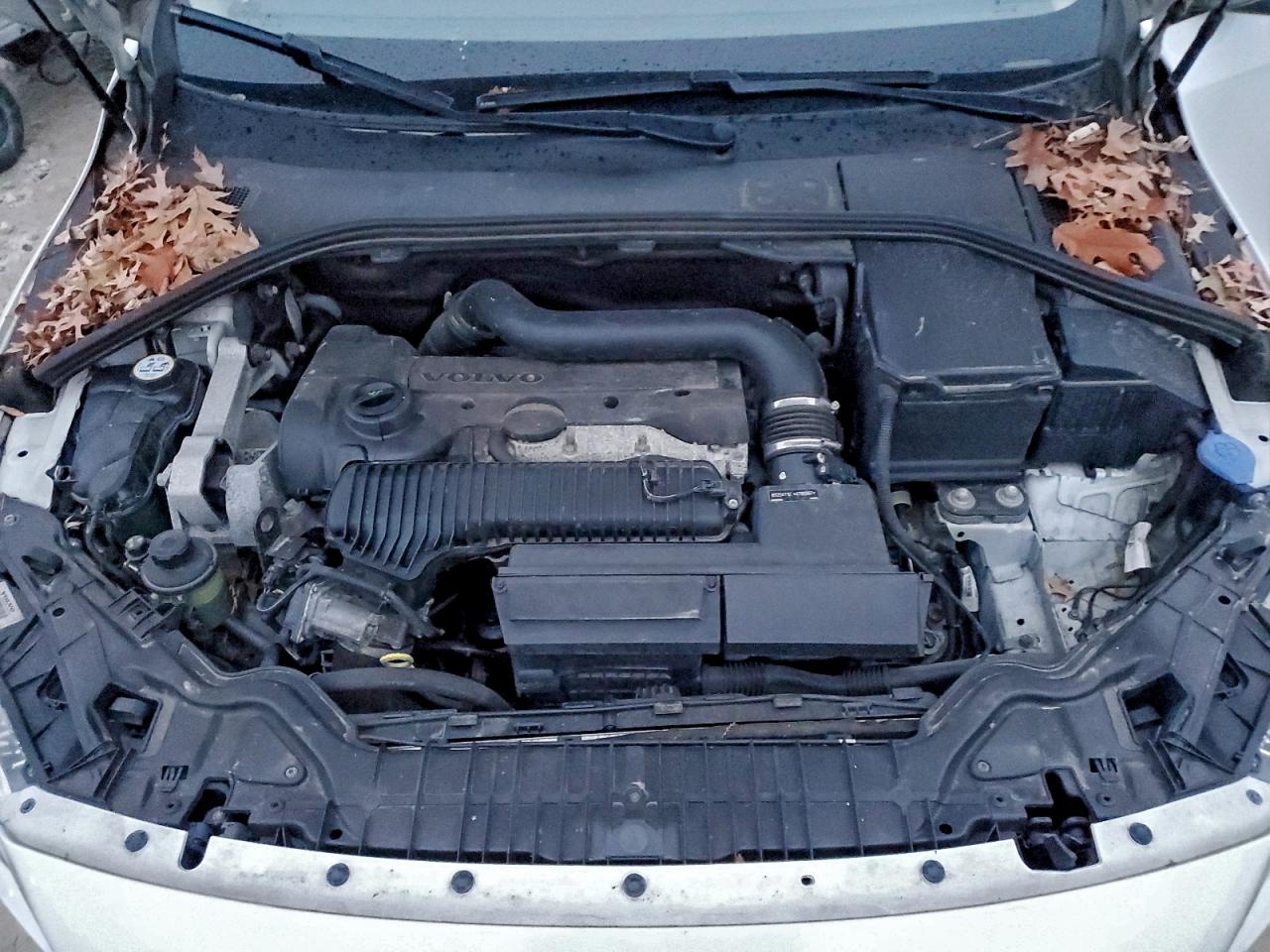 2016 VOLVO S60 PREMIER photo 11