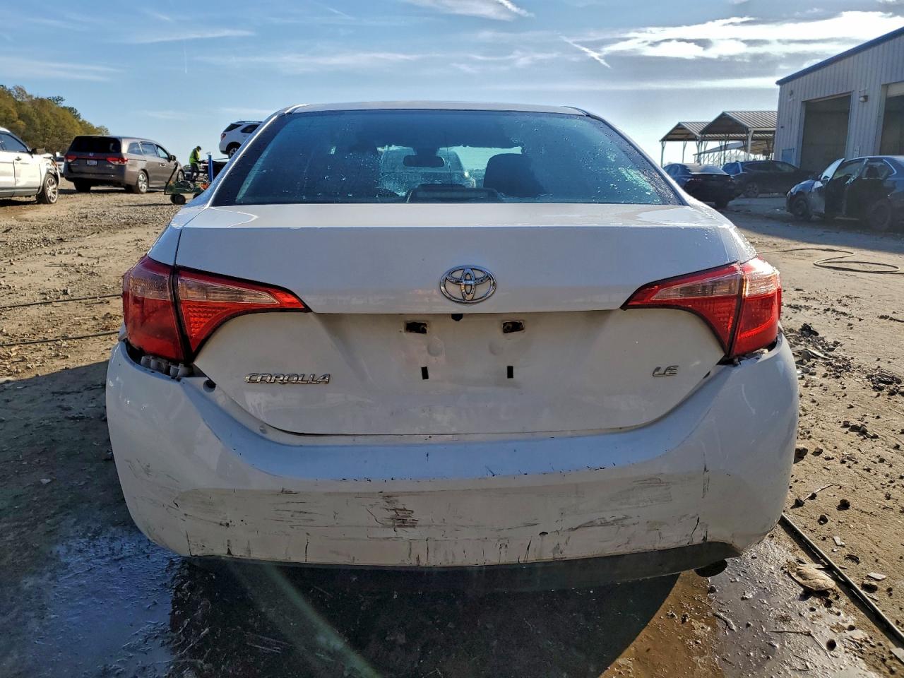 2019 TOYOTA COROLLA L photo 6