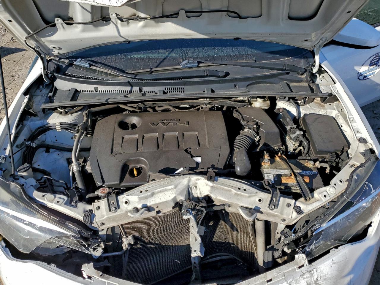 2019 TOYOTA COROLLA L photo 11