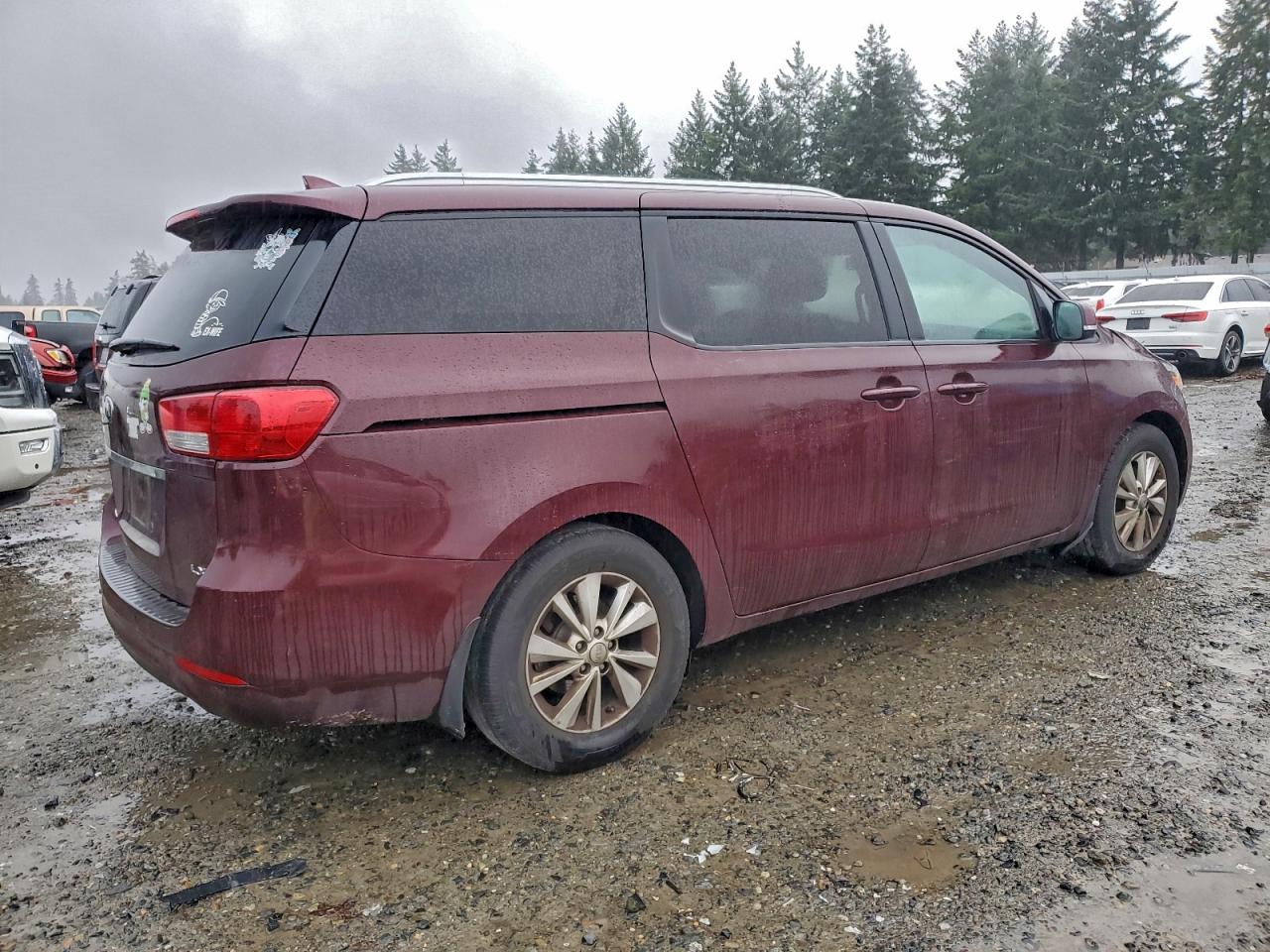 2017 KIA SEDONA LX photo 3