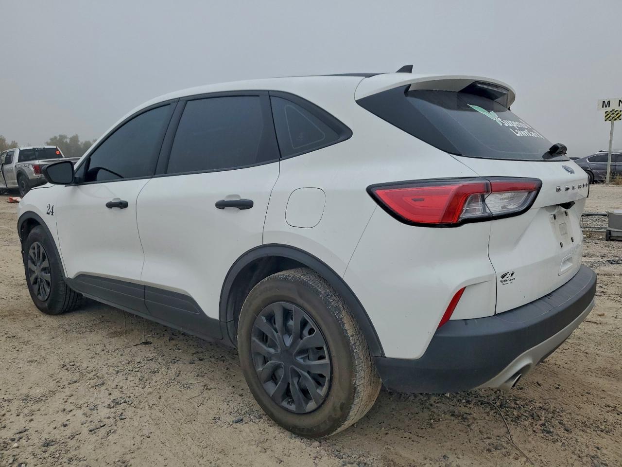 2022 FORD ESCAPE S photo 2