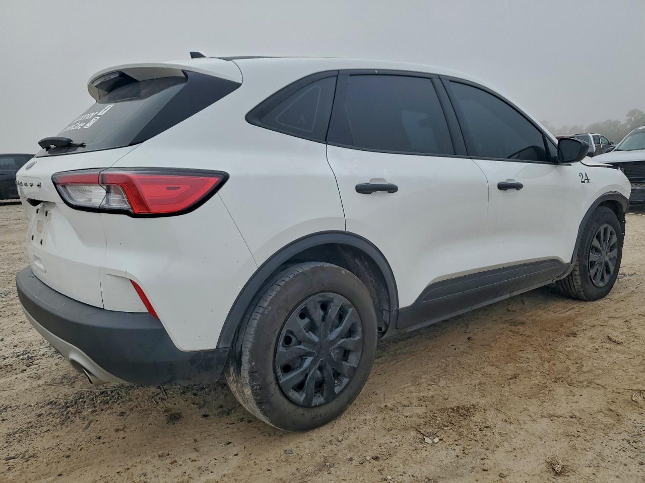 2022 FORD ESCAPE S photo 3