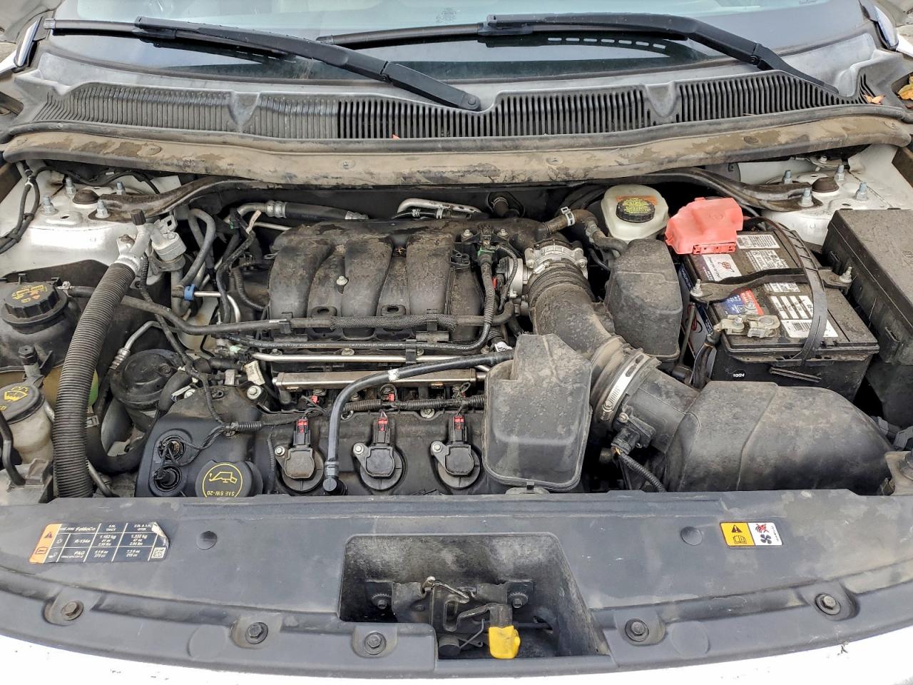 2015 FORD EXPLORER XLT photo 11