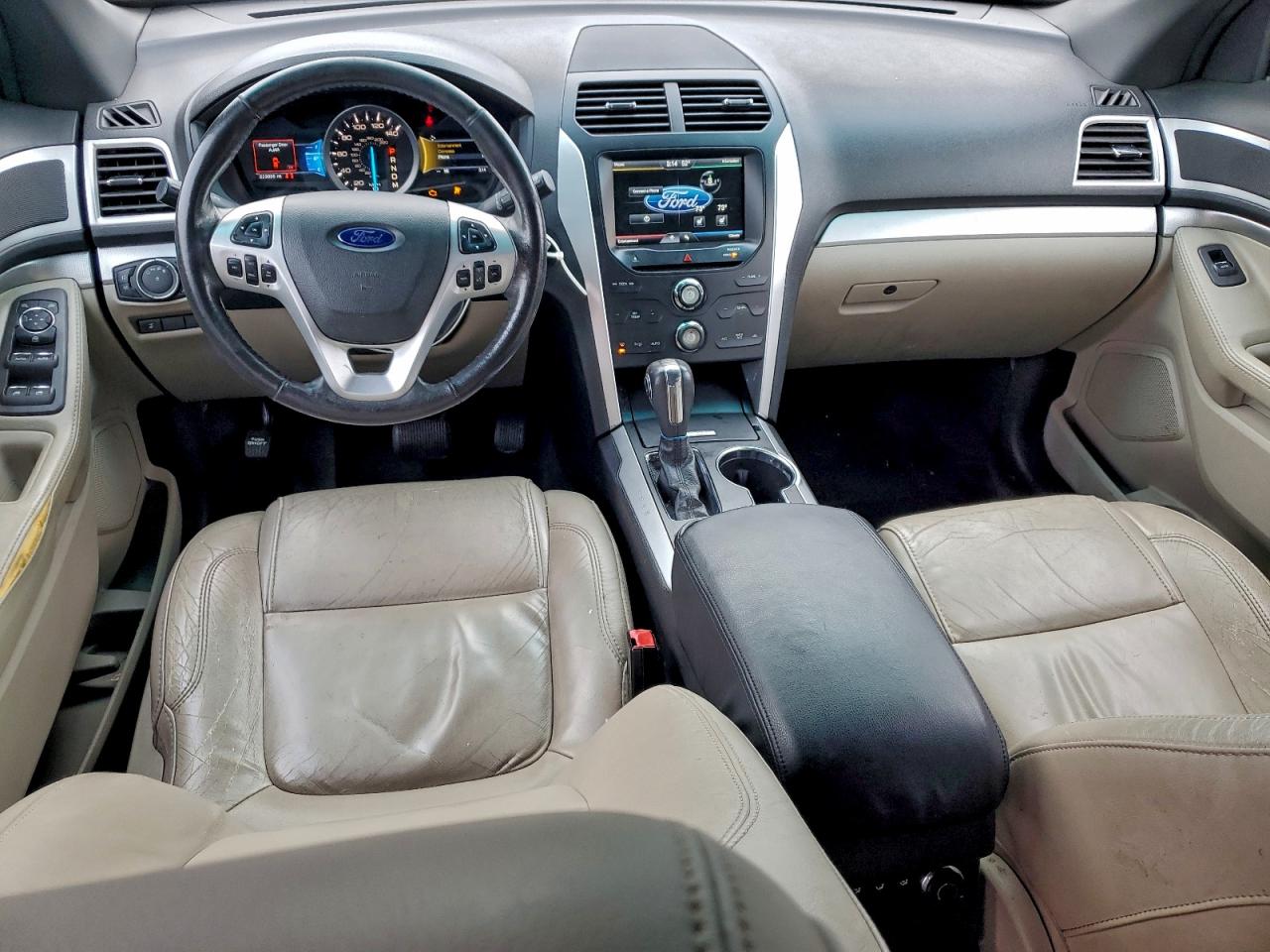 2015 FORD EXPLORER XLT photo 8