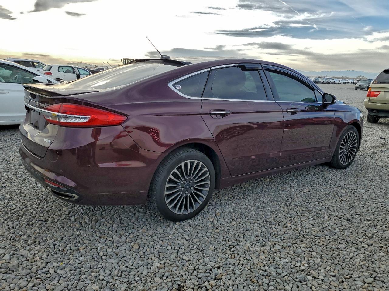 2017 FORD FUSION SE photo 3