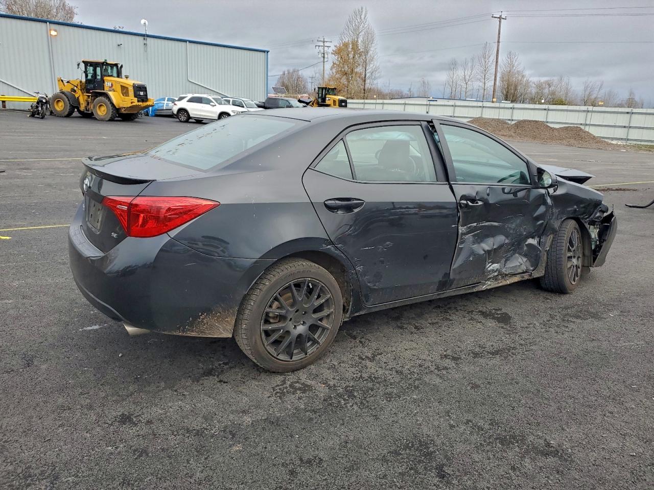 2019 TOYOTA COROLLA L photo 3
