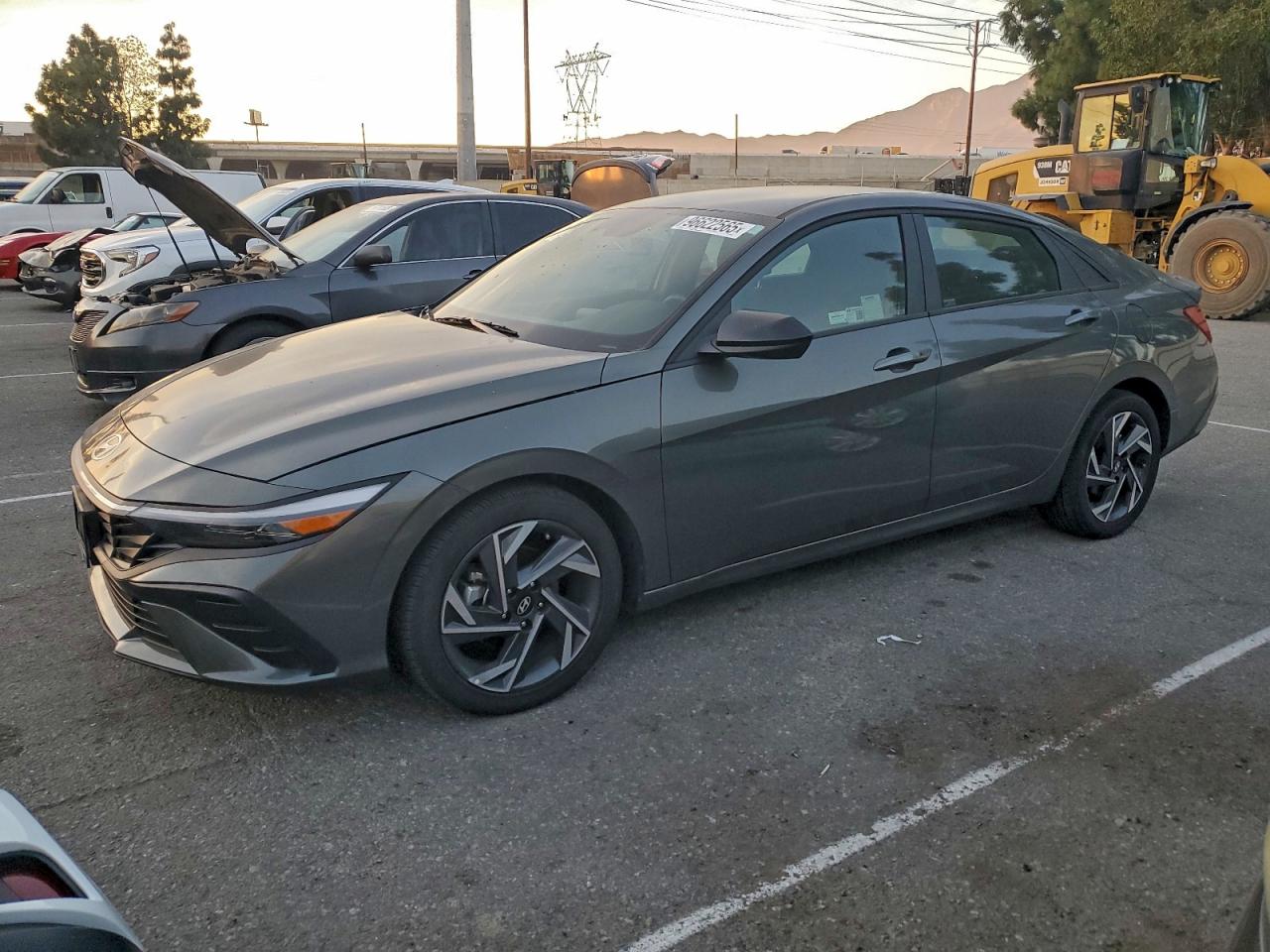 2025 HYUNDAI ELANTRA