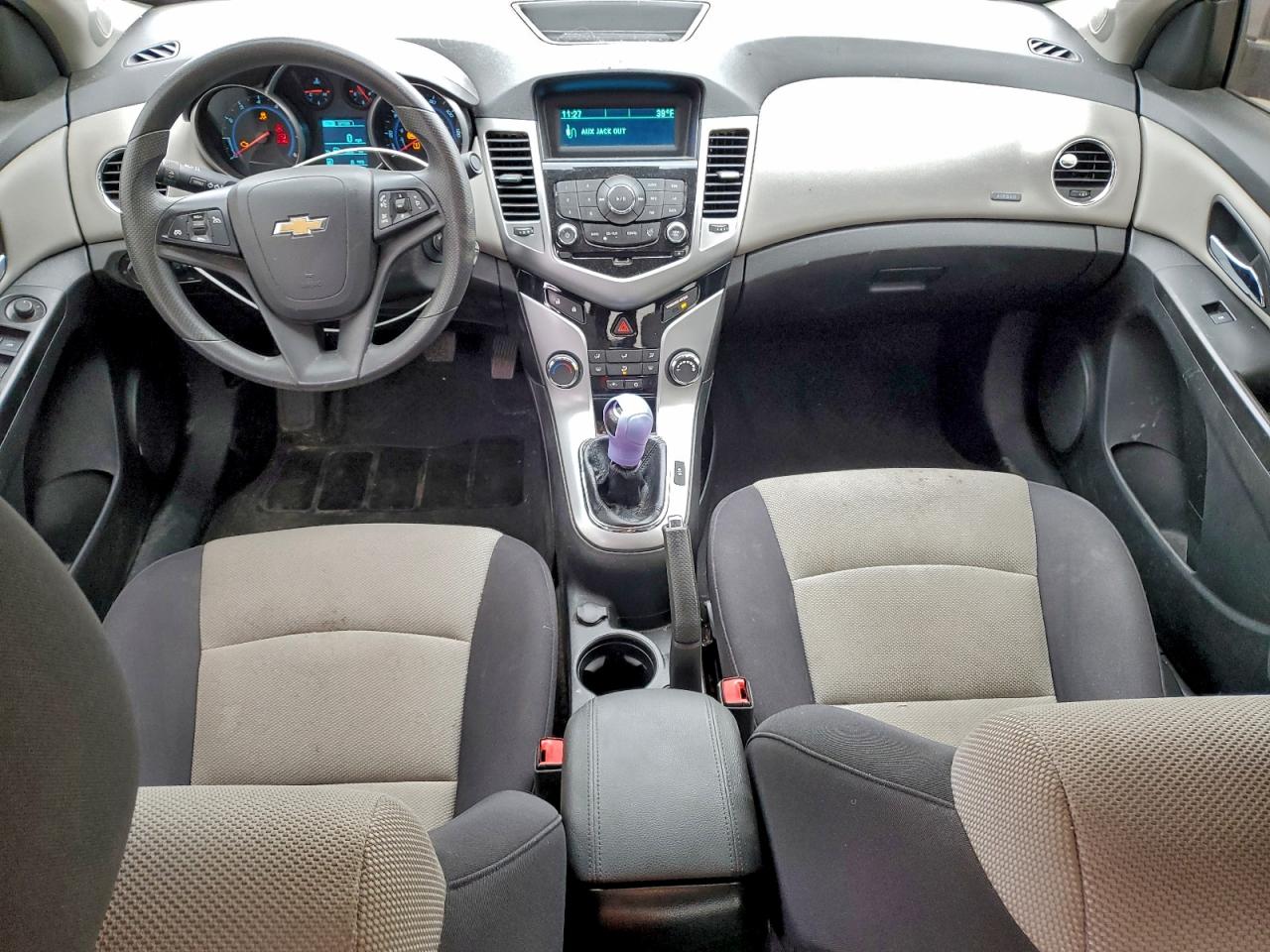2014 CHEVROLET CRUZE LS photo 8