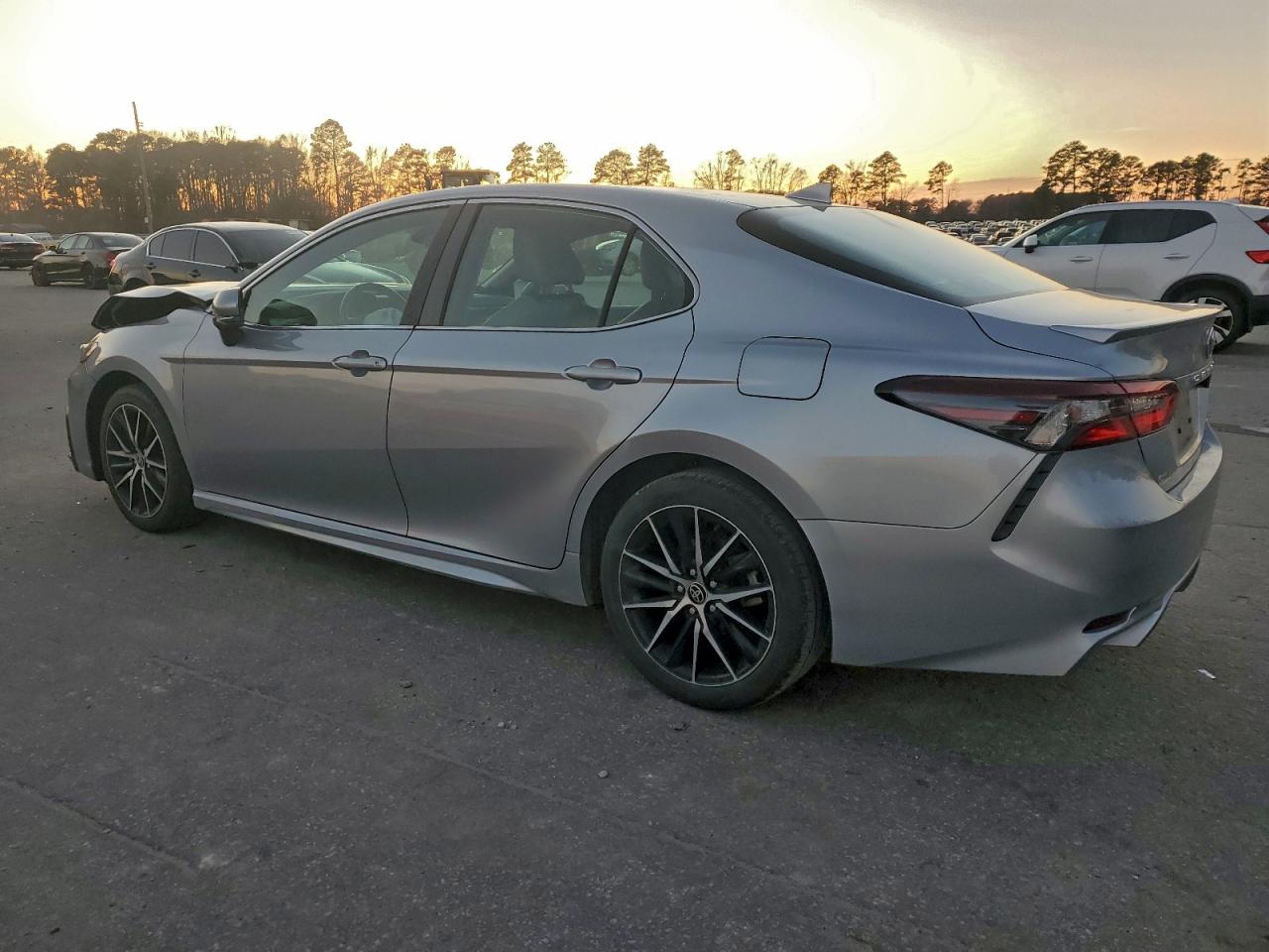 2024 TOYOTA CAMRY SE NIGHT SHADE photo 4