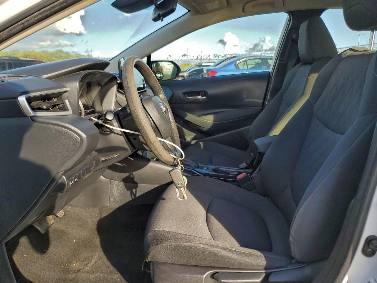2020 TOYOTA COROLLA photo 7