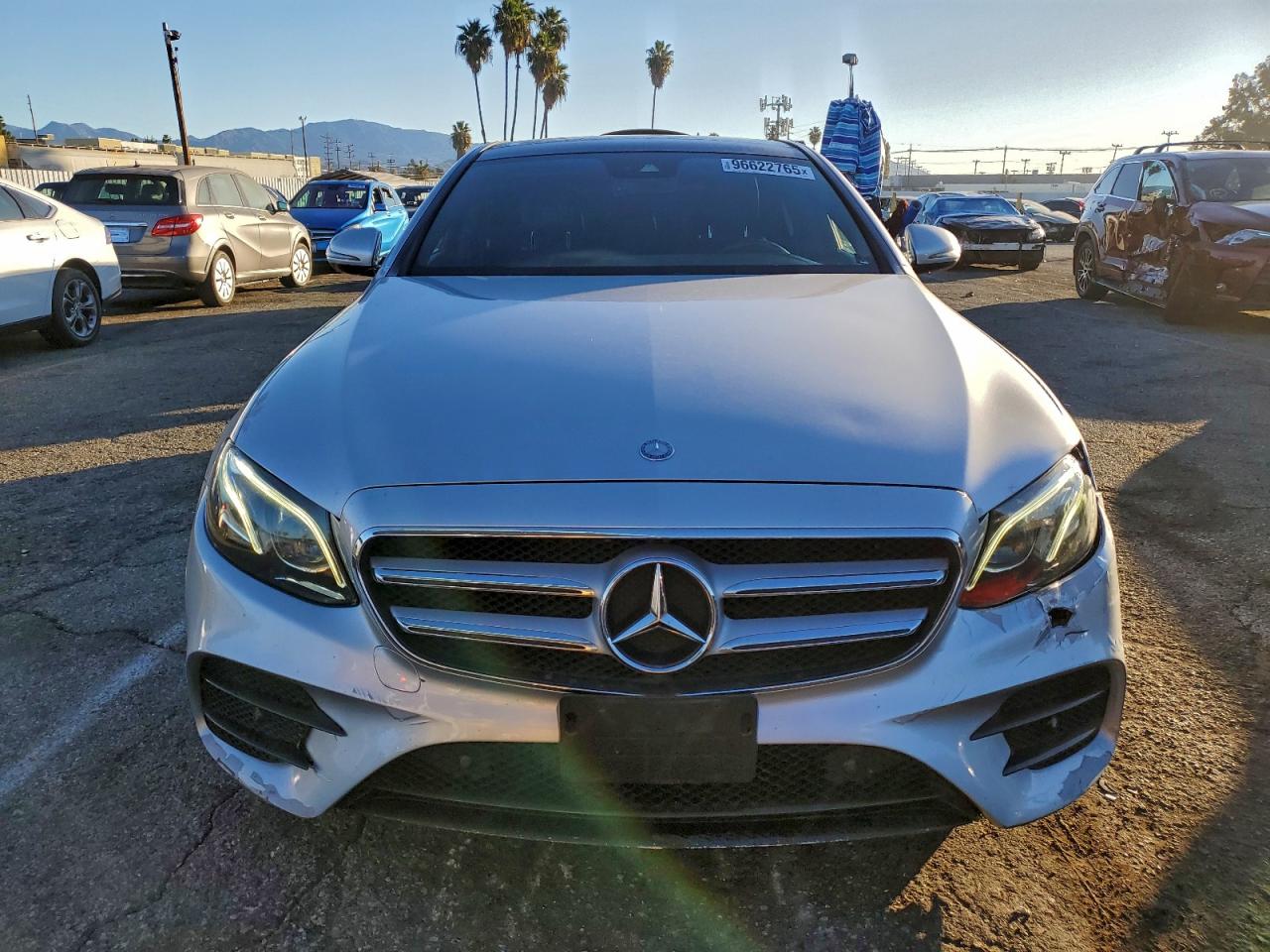 2017 MERCEDES-BENZ E 300 photo 5
