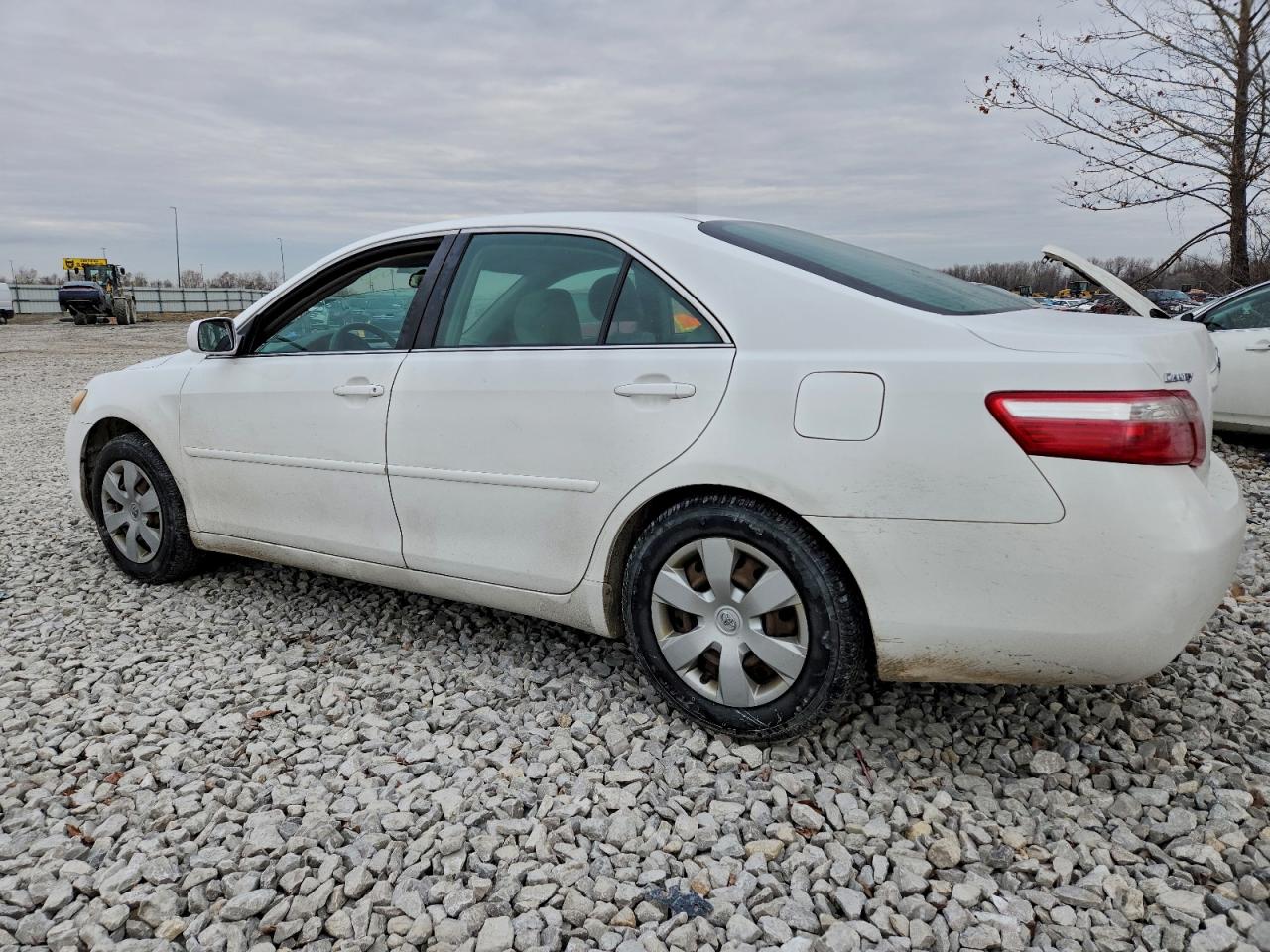 2007 TOYOTA CAMRY CE photo 2
