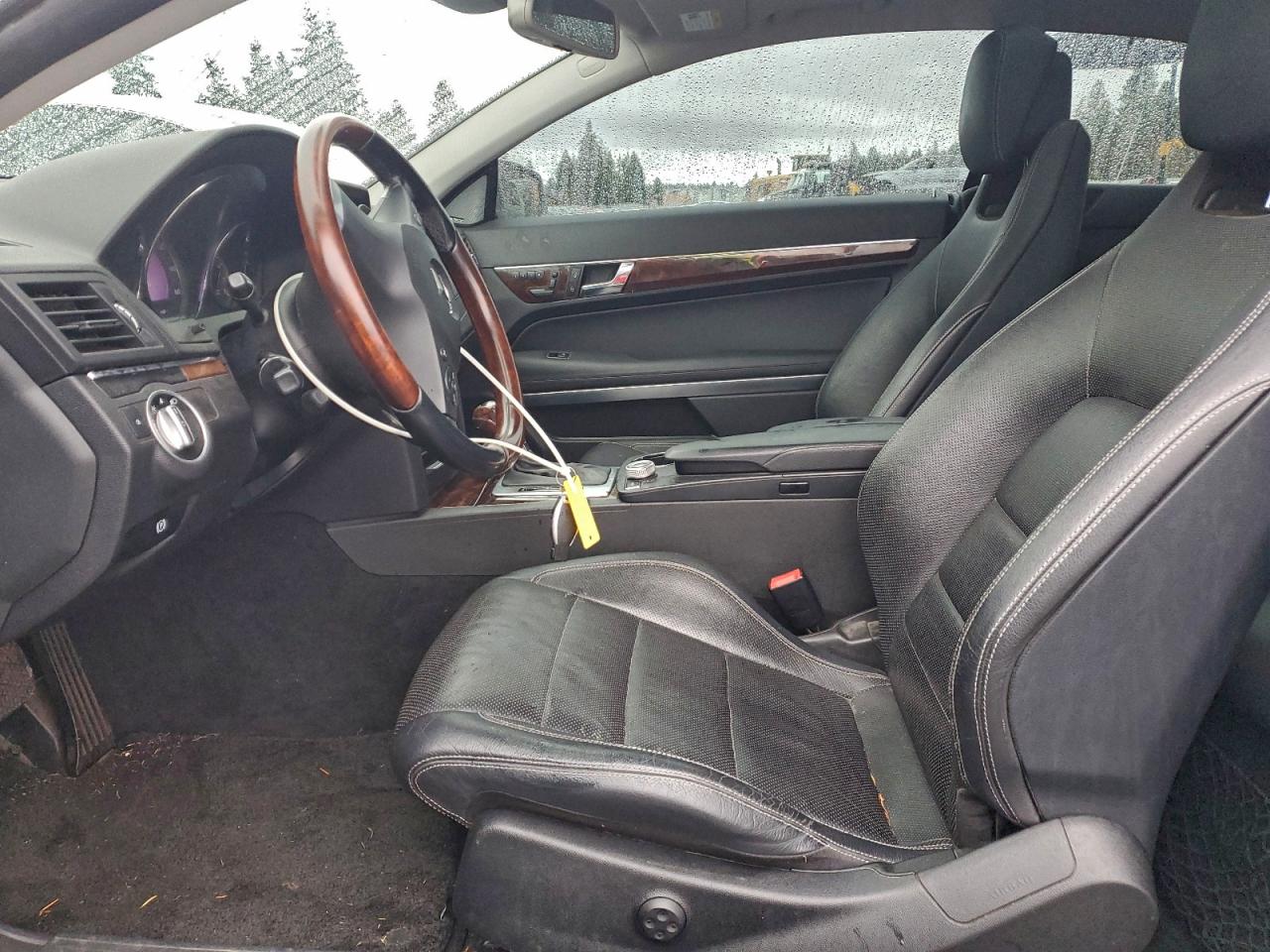 2011 MERCEDES-BENZ E 550 photo 7