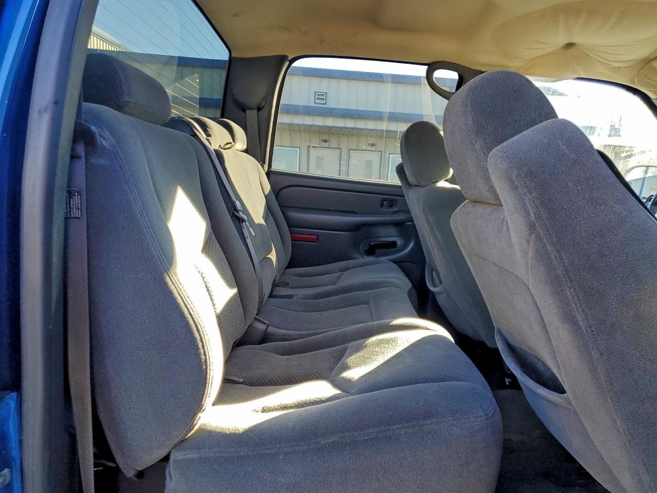 2004 CHEVROLET SILVERADO K1500 photo 10