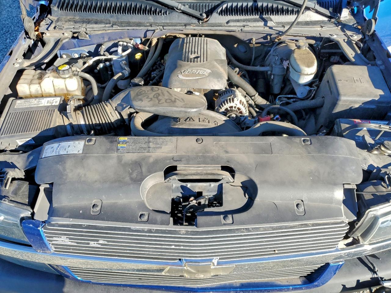 2004 CHEVROLET SILVERADO K1500 photo 11