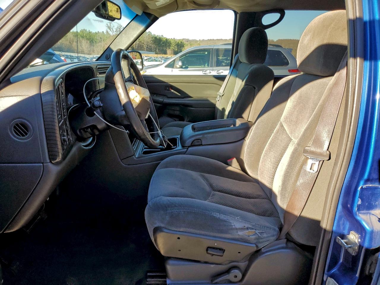2004 CHEVROLET SILVERADO K1500 photo 7