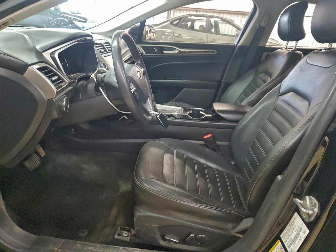 2016 FORD FUSION SE photo 7