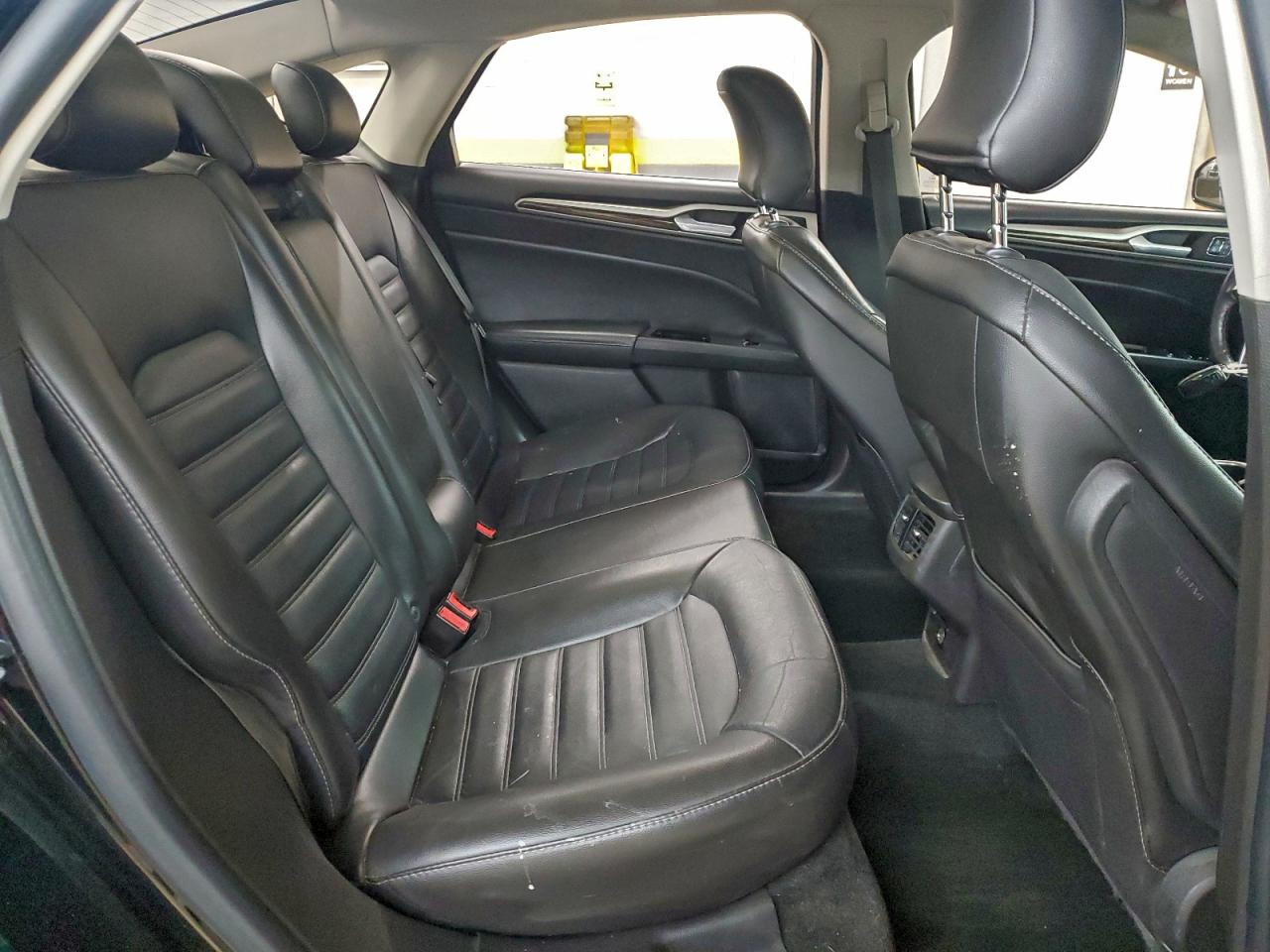 2016 FORD FUSION SE photo 10