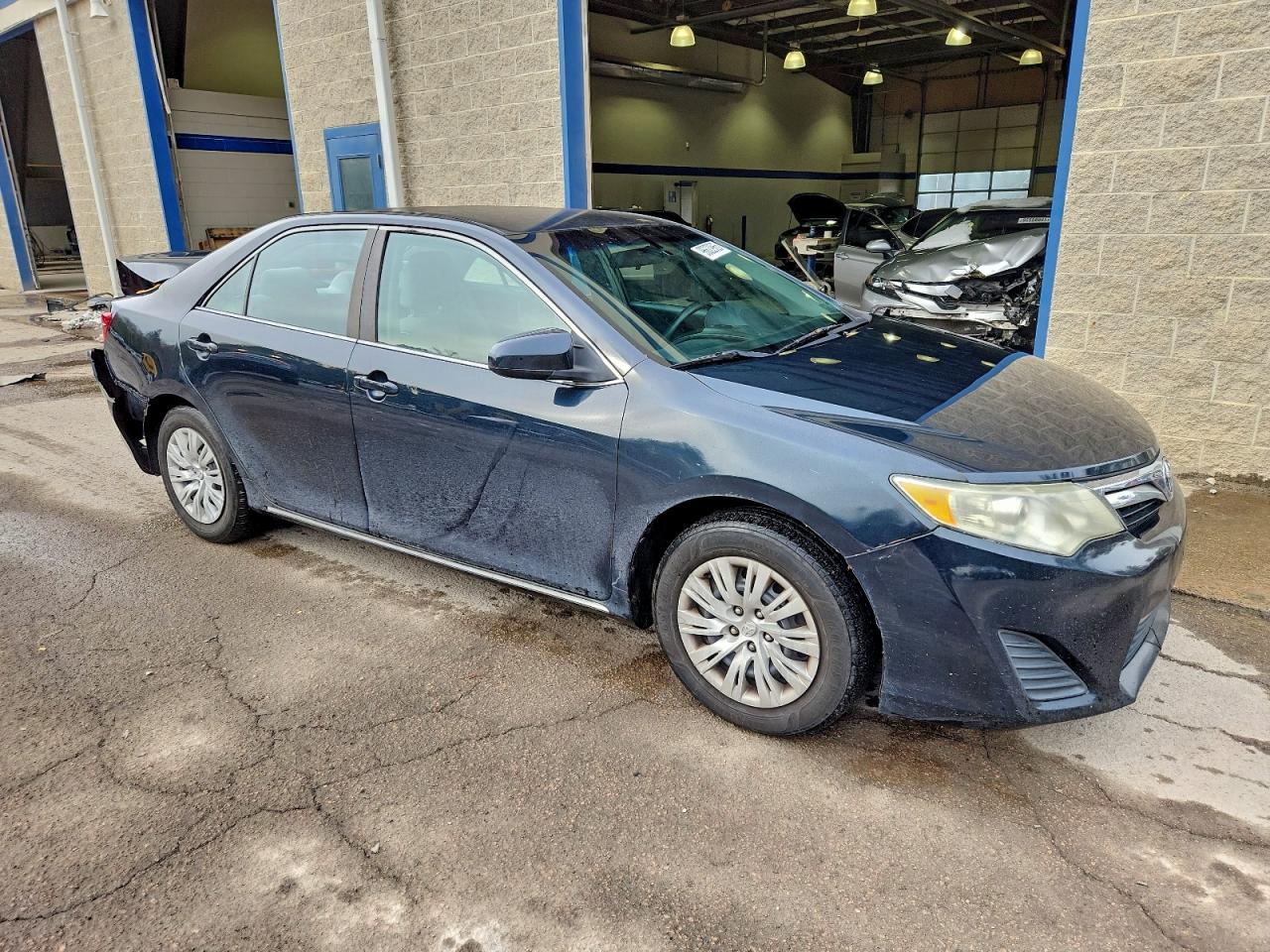 2012 TOYOTA CAMRY BASE photo 7