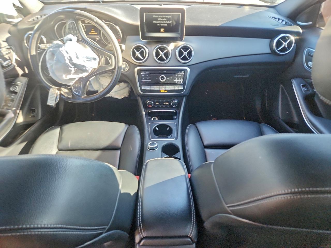 2019 MERCEDES-BENZ GLA 250 4MATIC photo 15