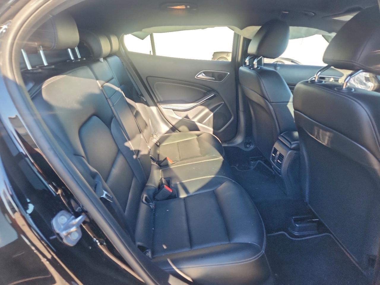 2019 MERCEDES-BENZ GLA 250 4MATIC photo 21