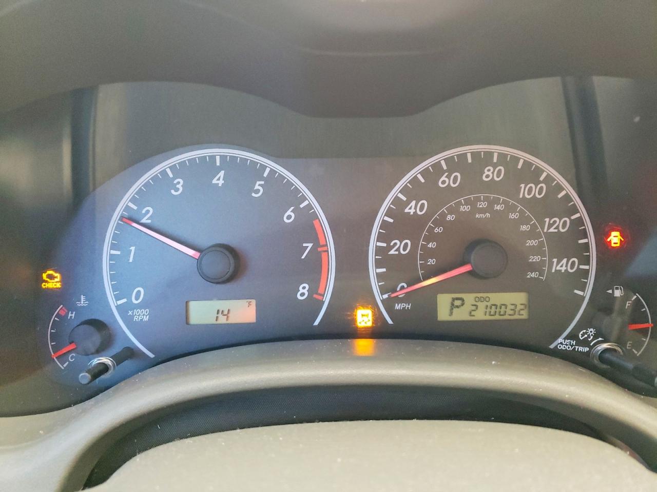 2010 TOYOTA COROLLA BASE photo 9
