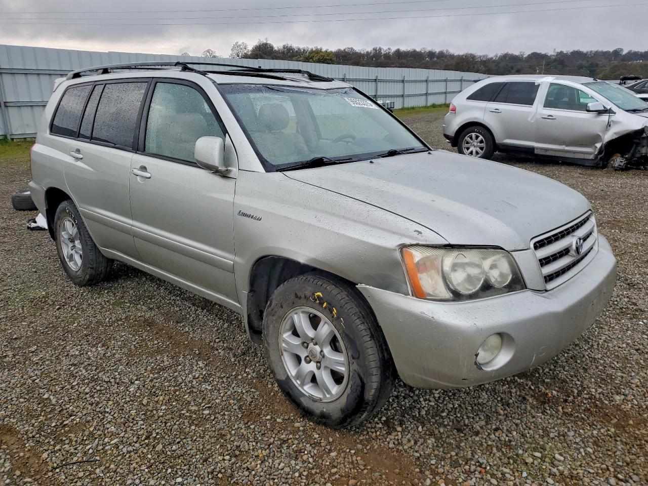 2003 TOYOTA HIGHLANDER LIMITED photo 4