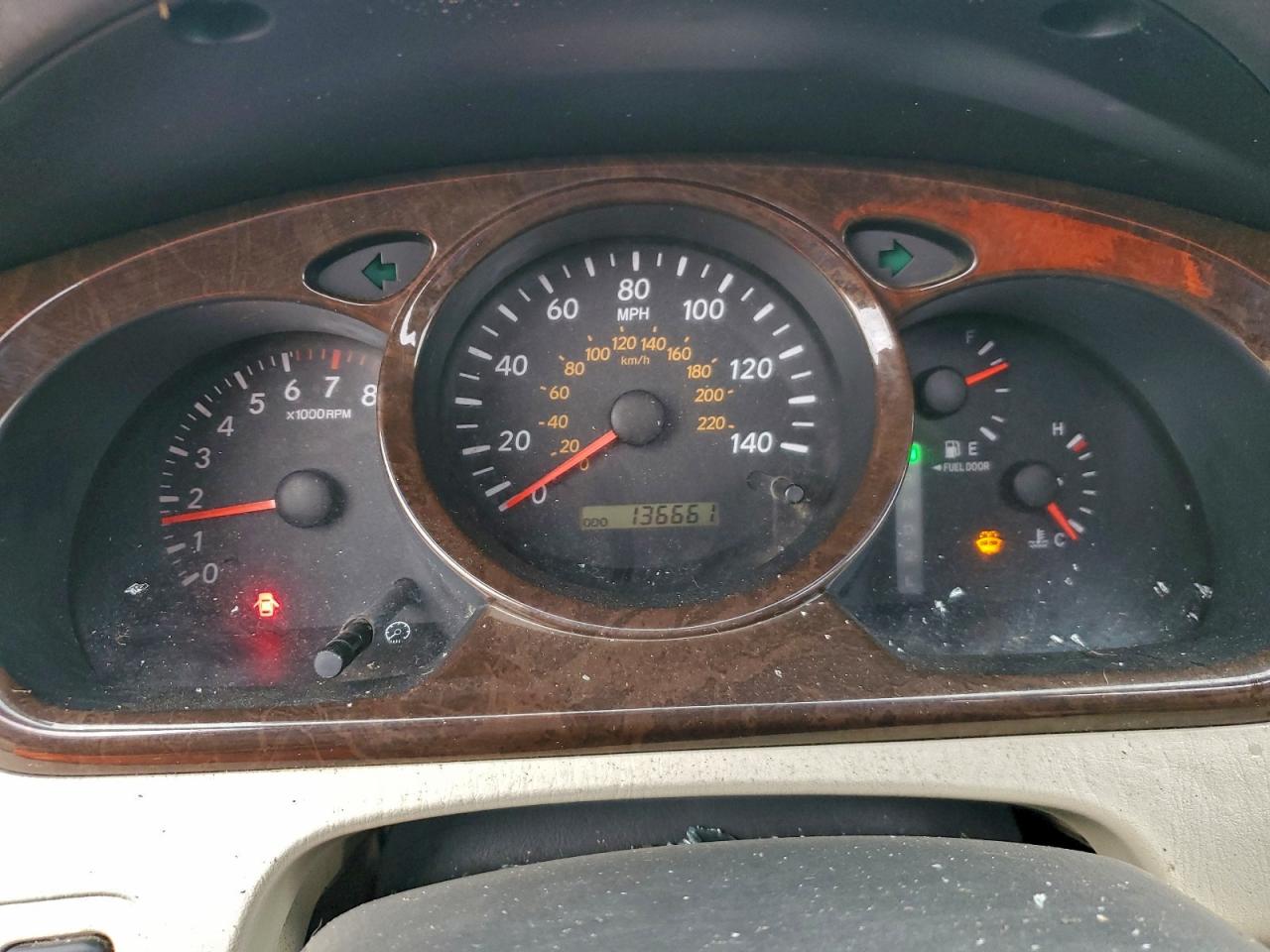 2003 TOYOTA HIGHLANDER LIMITED photo 9