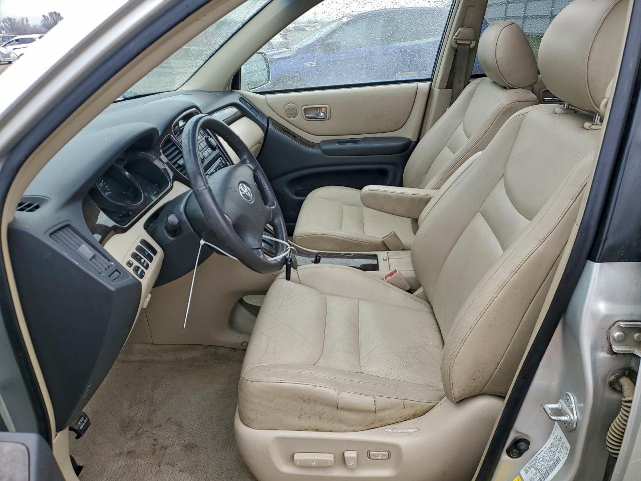 2003 TOYOTA HIGHLANDER LIMITED photo 7