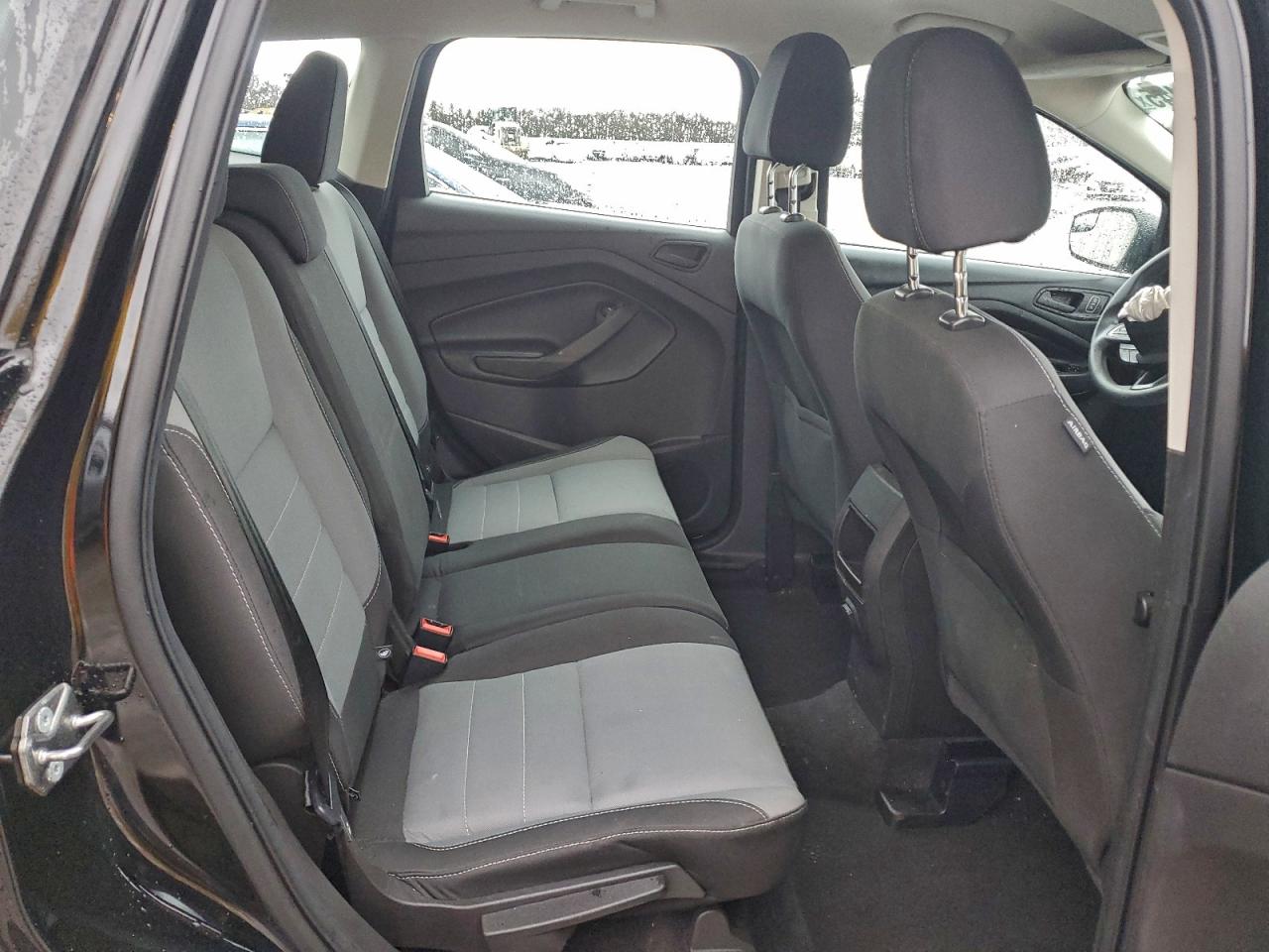 2017 FORD ESCAPE S photo 10