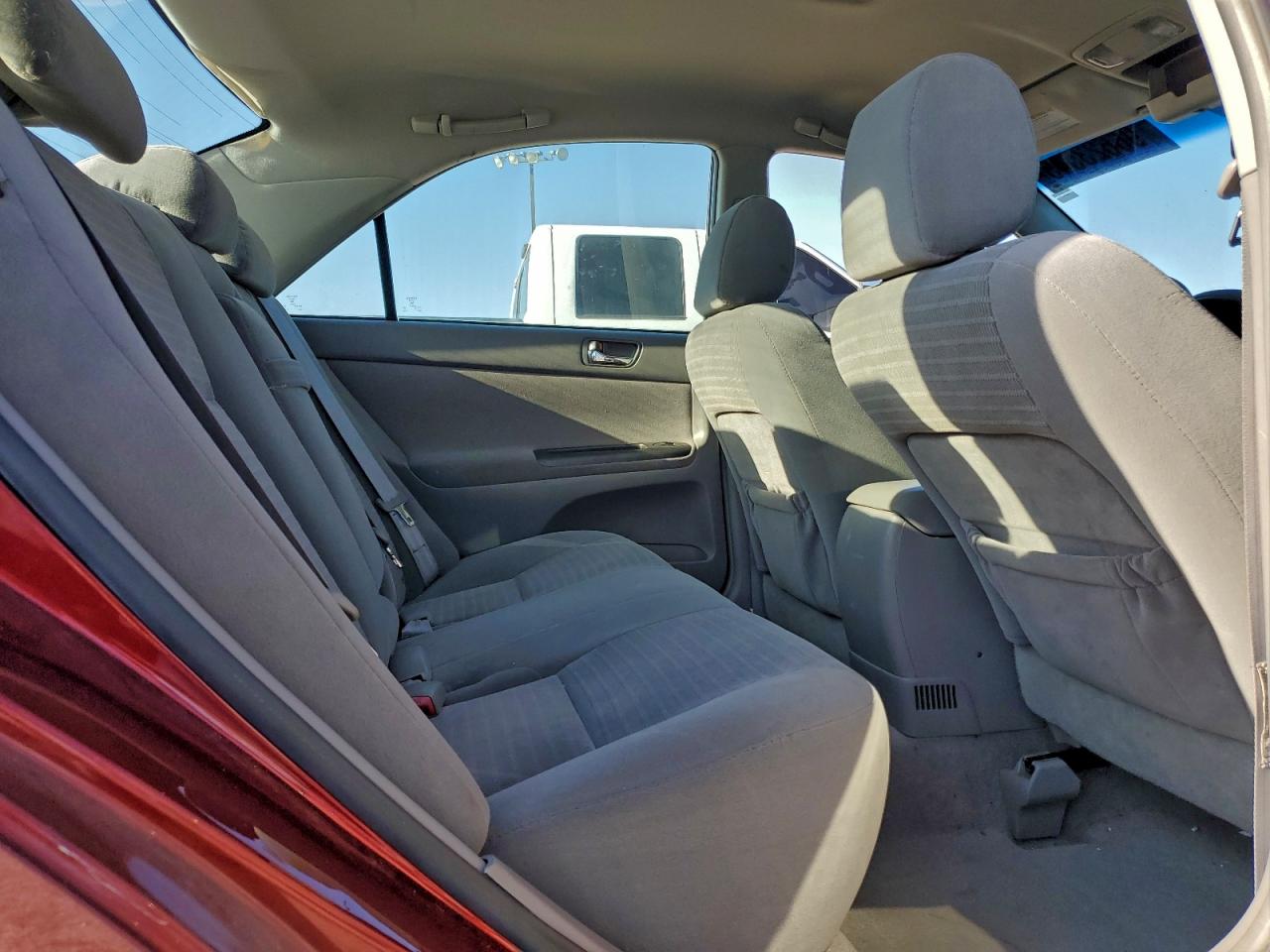 2005 TOYOTA CAMRY LE photo 10