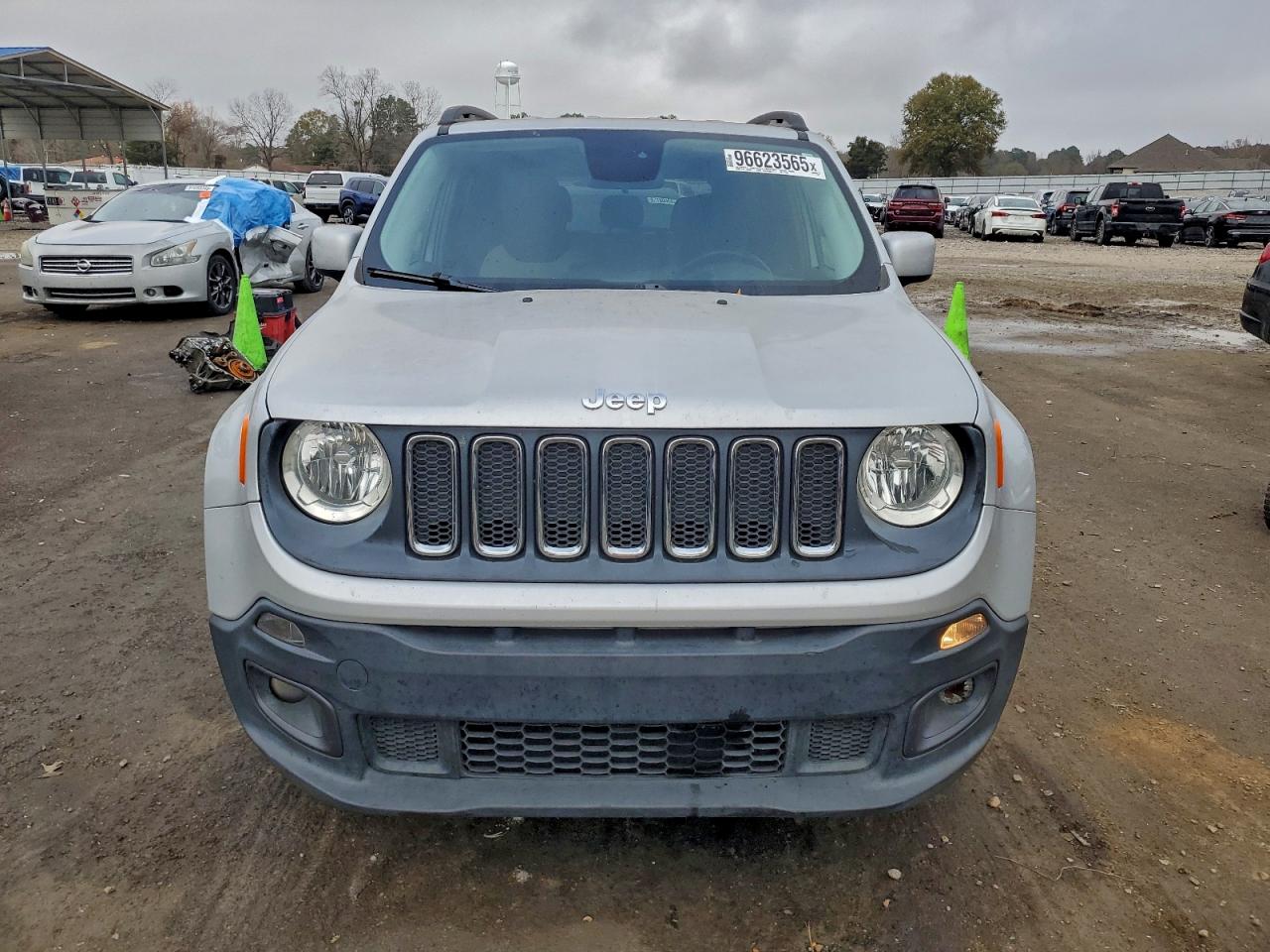 2015 JEEP RENEGADE LATITUDE photo 5