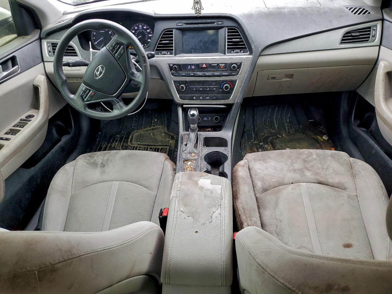 2016 HYUNDAI SONATA SE photo 8