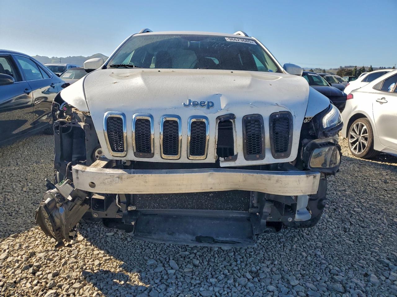 2017 JEEP CHEROKEE LATITUDE photo 5