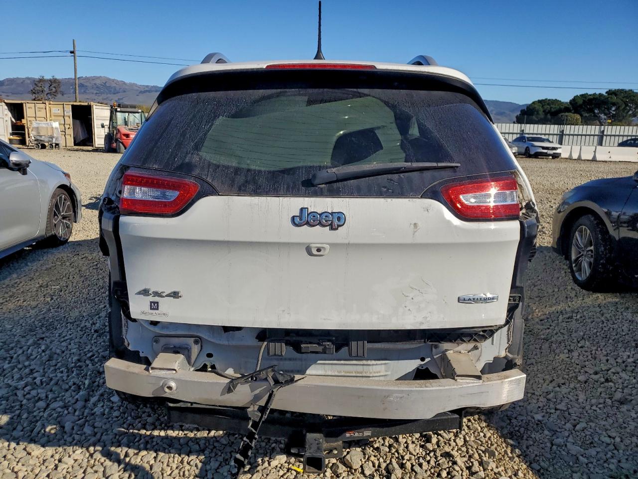 2017 JEEP CHEROKEE LATITUDE photo 6