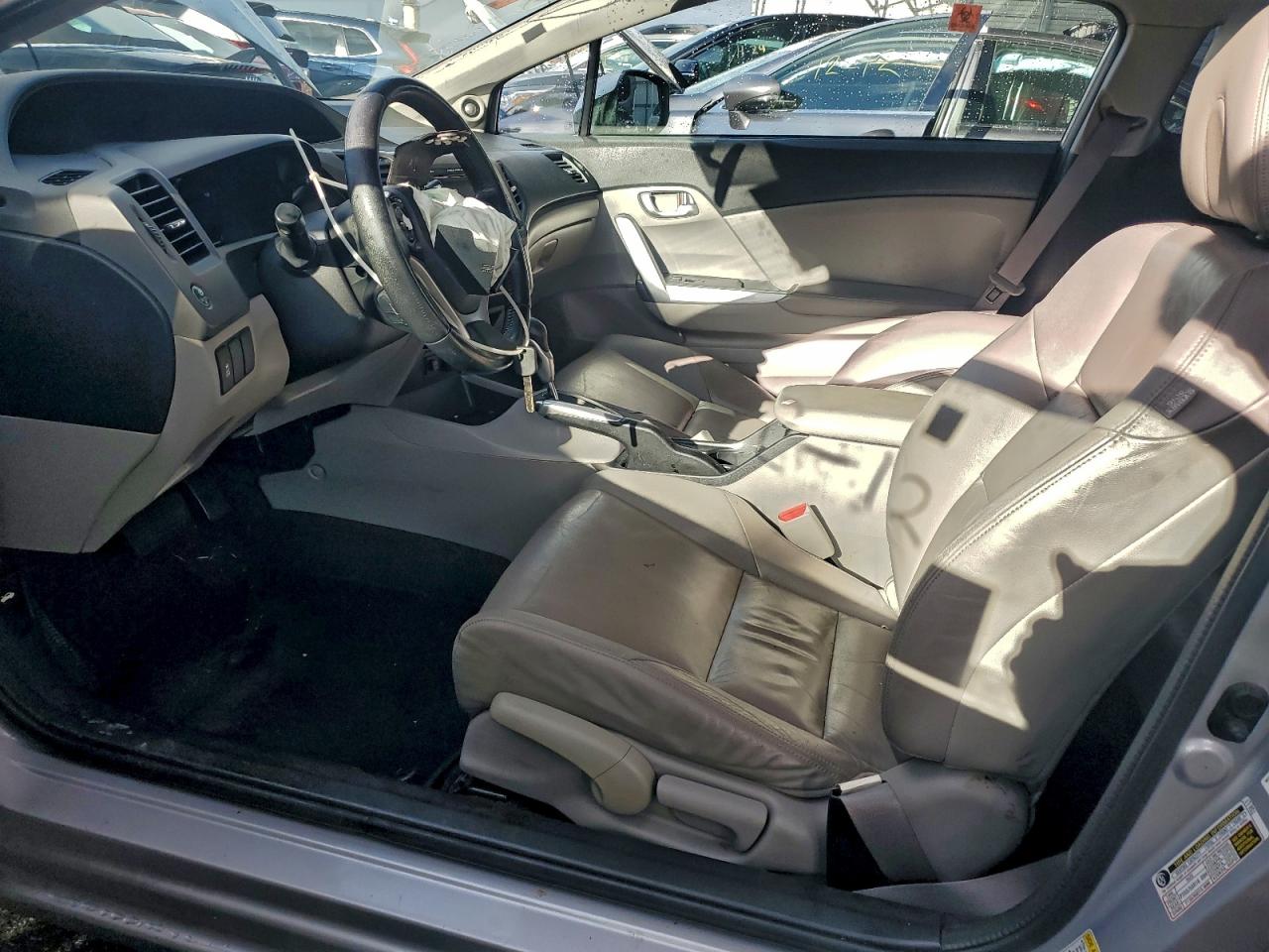 2012 HONDA CIVIC EXL photo 7