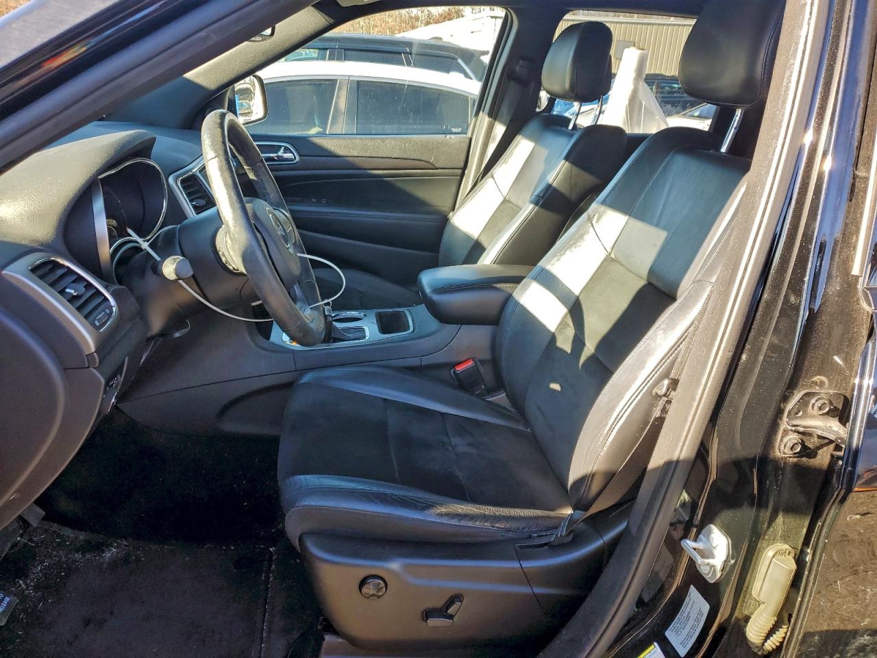 2018 JEEP GRAND CHEROKEE LAREDO photo 7