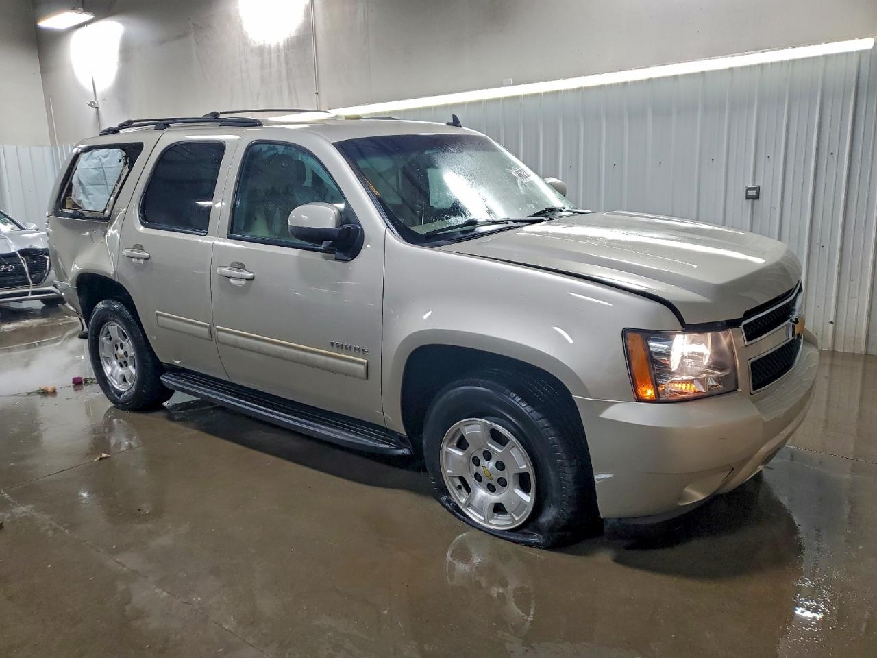 2013 CHEVROLET TAHOE C1500 LS photo 4