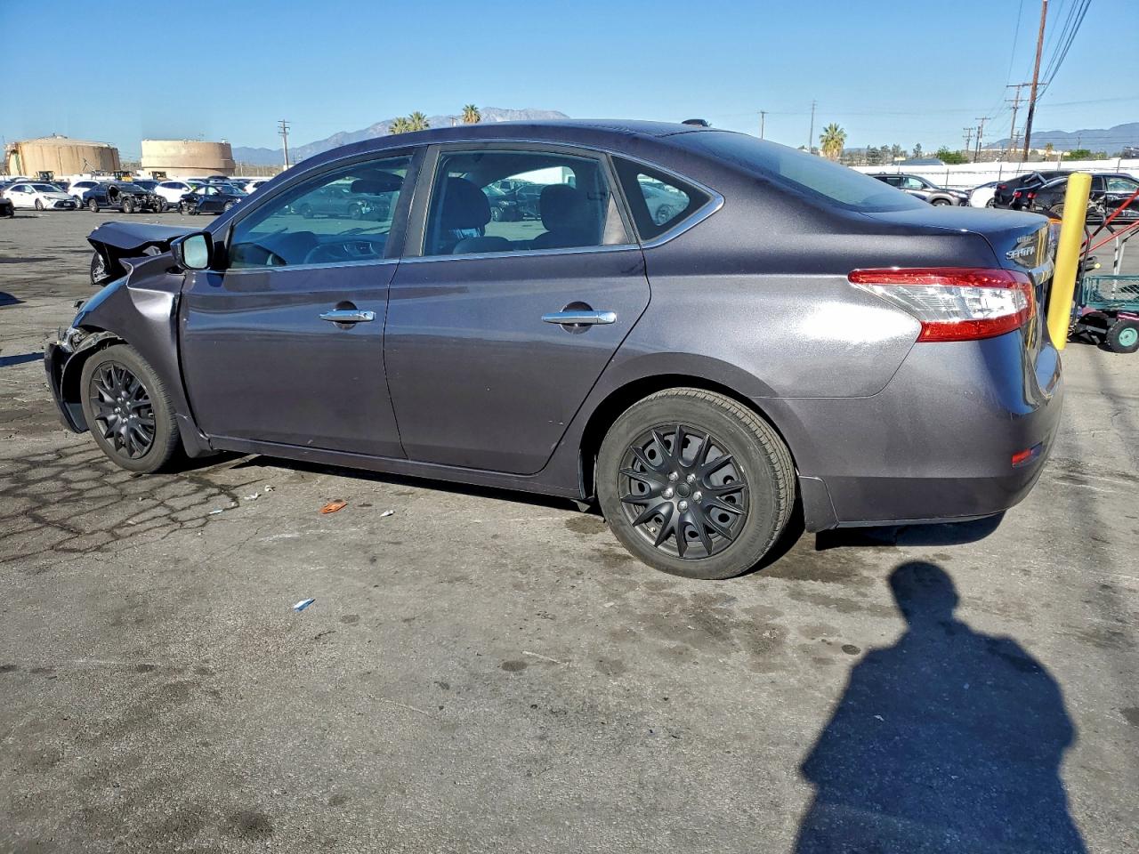 2015 NISSAN SENTRA photo 2