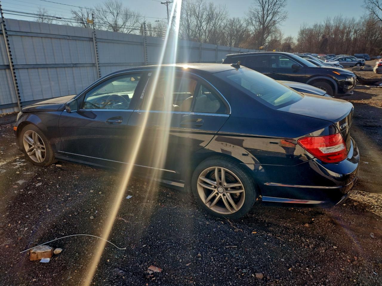2014 MERCEDES-BENZ C 300 4MATIC photo 2