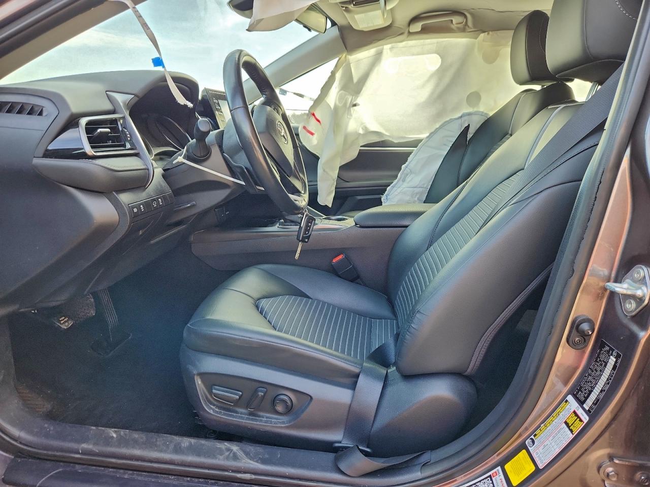 2023 TOYOTA CAMRY SE NIGHT SHADE photo 7
