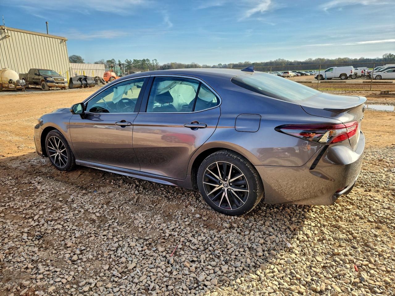 2023 TOYOTA CAMRY SE NIGHT SHADE photo 2