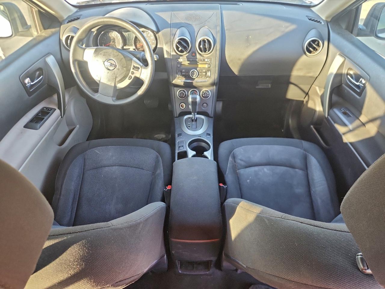 2013 NISSAN ROGUE S photo 8