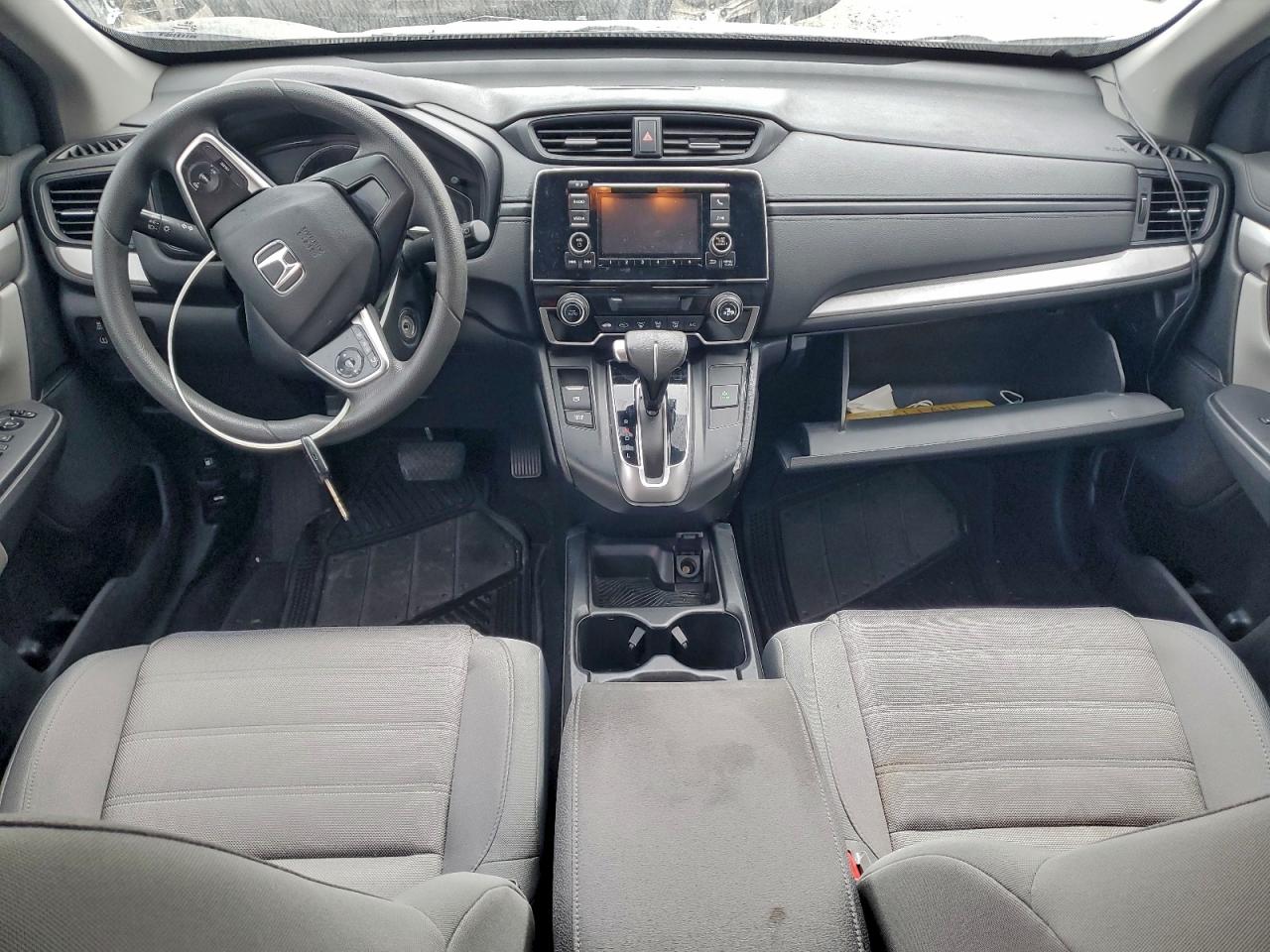 2017 HONDA CR-V LX photo 8